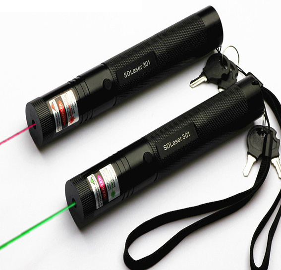 SALE OFF NOW! 200mw green laser & 200mw red laser two laser pointers sold together